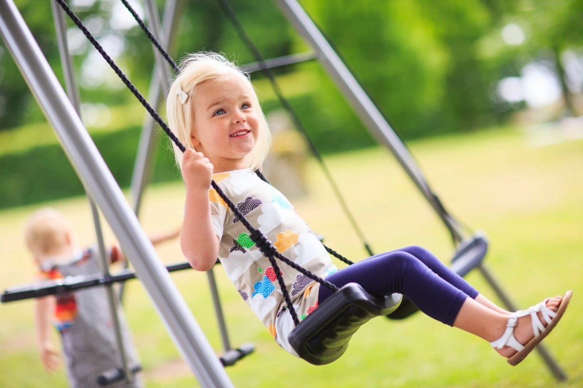 Hörby Bruk Cancan Schommel Klassiek Paars - Afbeelding 3